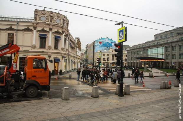 Прогулка по улицам Москвы Москва, прогулка, критика, улица