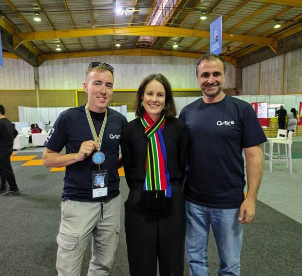 Сотрудники «Яковлева» взяли «серебро» на чемпионате BRICS Future Skills Challenge