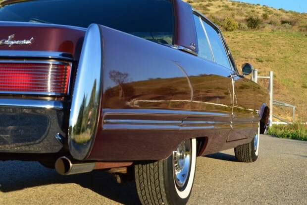 Редкий Imperial Crown Coupe 1967 года продают на аукционе (69 фото)