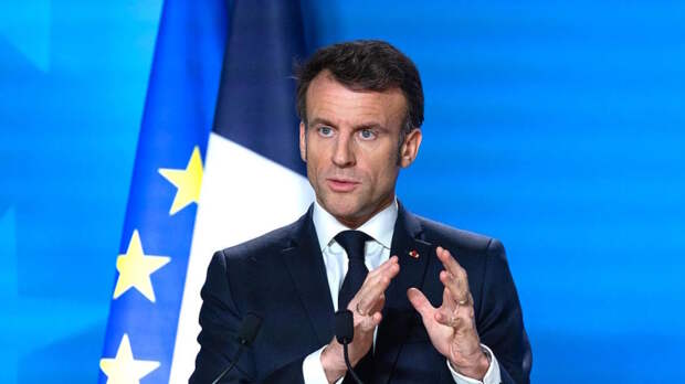 Макрон призвал Нетаньяху отказаться от наземной операции в Ливане