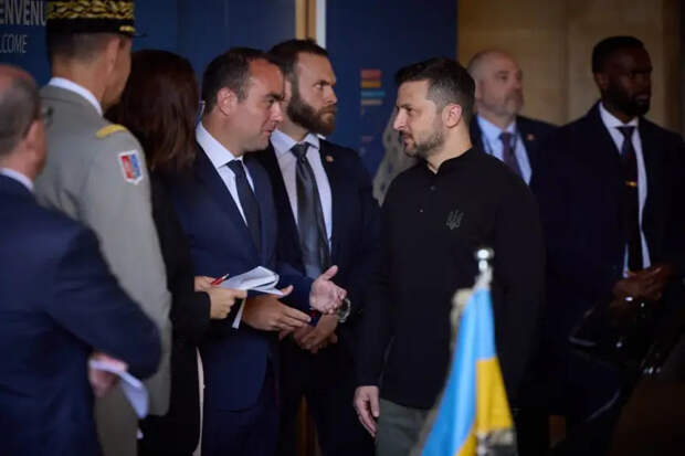 Французы отправили на Украину завершившую подготовку 155-ю ОМБр ВСУ имени «Анны Киевской»