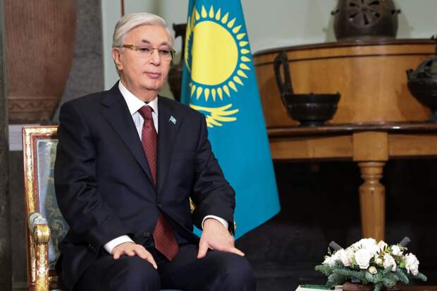 Президент Казахстана подписал закон о запрете пропаганды ЛГБТ в СМИ