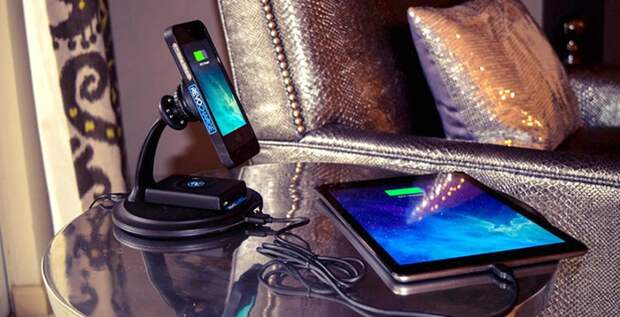 phonego Revocharge – новое устройство для беспроводной зарядки смартфонов