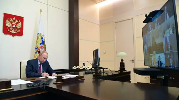 Путин обратился к главам регионов из-за ситуации с коронавирусом