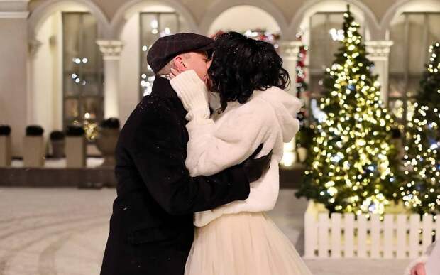 Зимняя любовь: Рязанский ЗАГС показал эффектные фото свадеб декабря