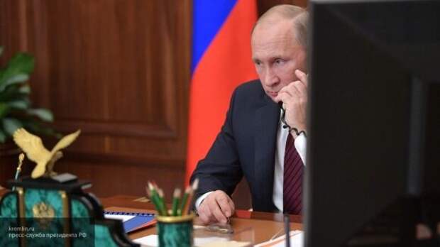 Путин не зарегистрирован в социальных сетях Путин не зарегистрирован в социальных сетях