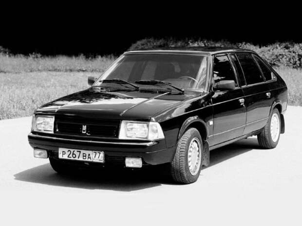 Вышел очень странный автомобиль.