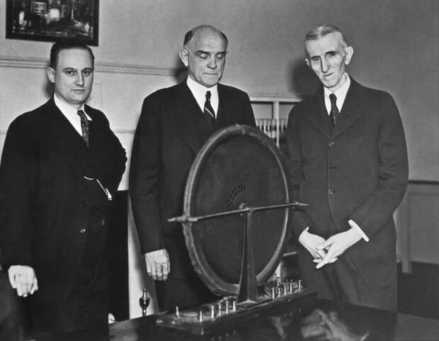 Фото Теслы - INFOnotes