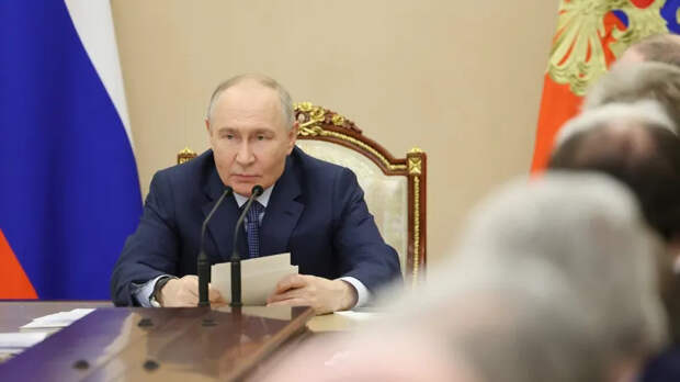 «Путин правды не видит и не слышит»: китайцы о политических баталиях в РФ