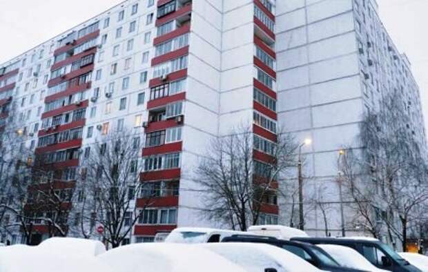Драматичная история развернулась в том доме. Фото: Ольга Чумаченко