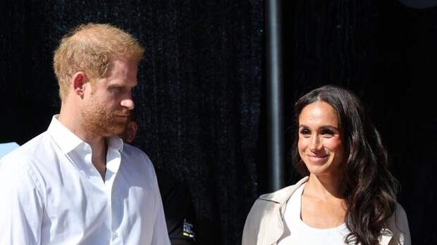 Тщетно пытаются затмить Кейт Миддлтон и Уильяма: Меган и Гарри прилетели в Иорданию