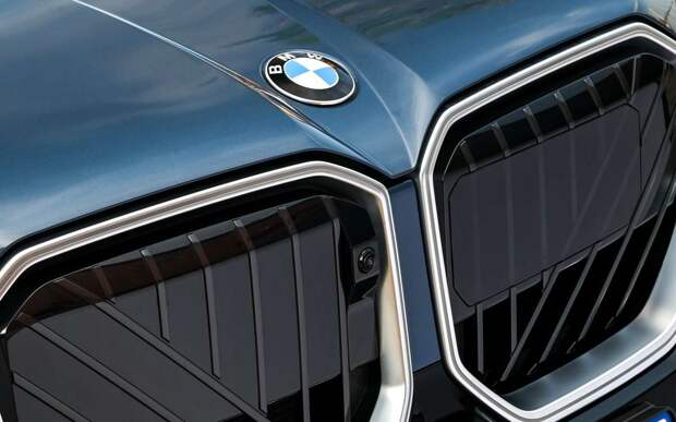 BMW запрещает поставки из Китая — новых машин не будет?