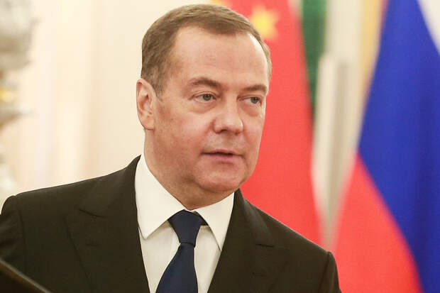 В Британии ответили на слова Медведева о животном страхе Европы