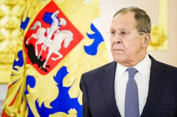 В МИД РФ назвали «автоголом» критику интервью Лаврова послом Франции