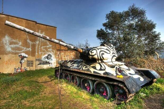 terraoko 2014 121601 34 10 могучих танковых кладбищ и заброшенных мест битв.
