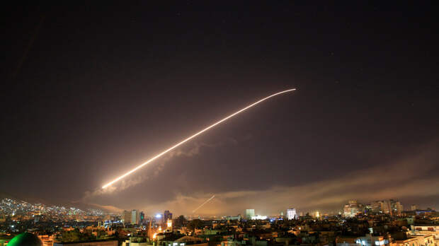 SANA: силы ПВО Сирии отражают атаку в провинции Хама