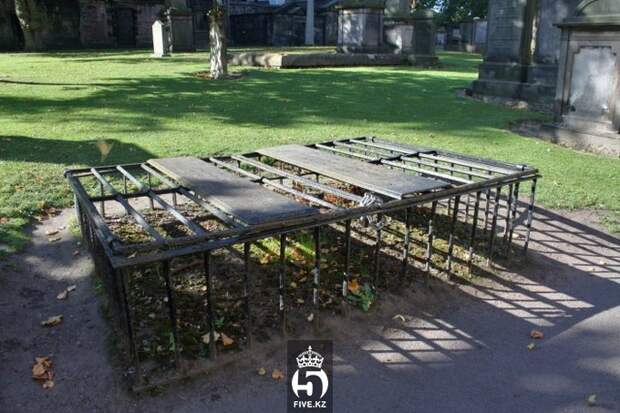 mortsafe16