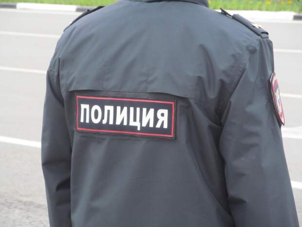 В Комсомольске перекрыты выезды из-за вооруженного нападения на полицейского