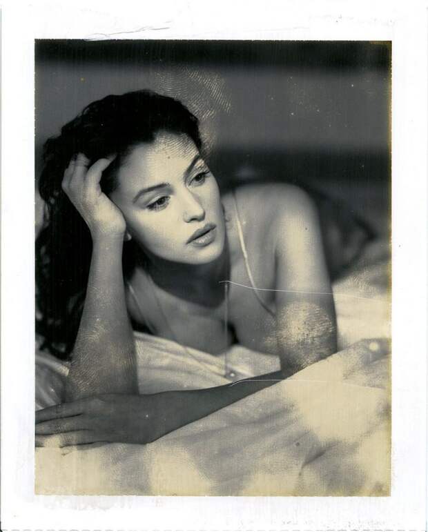 Женская тайна и утончённая красота на полароидных снимках Джан Паоло Барбьери 16