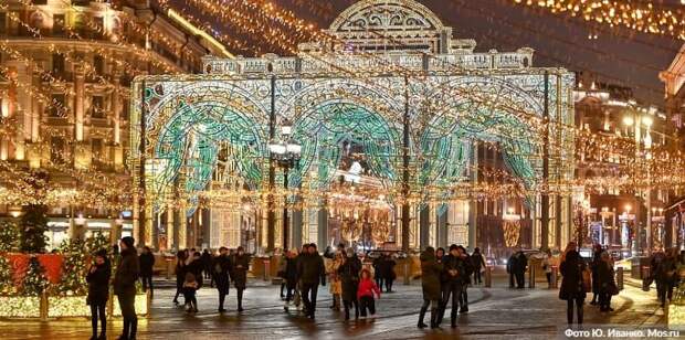 Собянин рассказал о праздничных световых конструкциях на улицах Москвы Фото: Ю. Иванко mos.ru