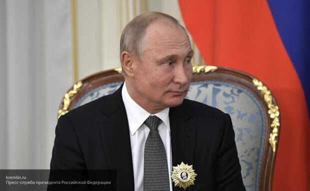 Первые фото Путина со звездой Назарбаева появились в Сети
