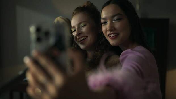 Дофаминовая ловушка: почему соцсети и лайки становятся наркотиком для подростка