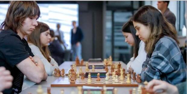 Лучших школьников-шахматистов Москвы объединил турнир «Белая ладья»