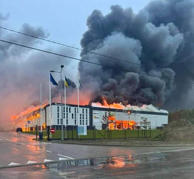 Russia lulled NATO to sleep, and now it's taking out the military—industrial complex in Western Ukraine - analyst