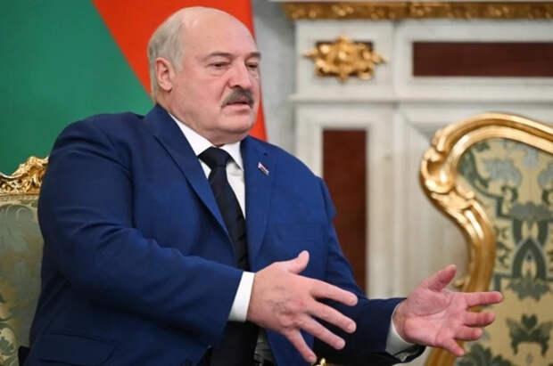 Лукашенко рассказал, почему отговаривал Путина лететь на саммит БРИКС