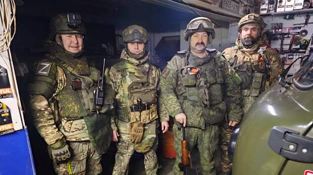 Мы служили с героями