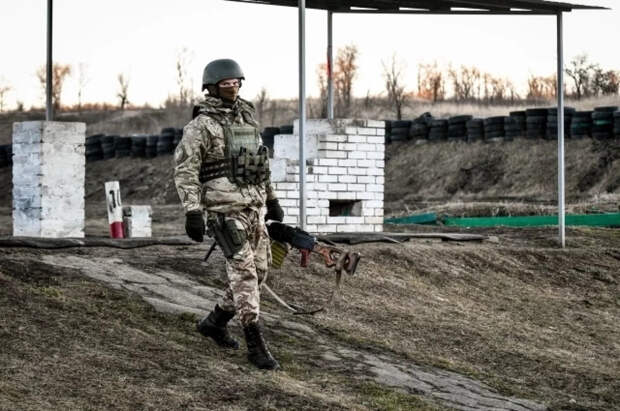 В «Азове» пожаловались на обучение ВСУ в Европе и признали превосходство РФ