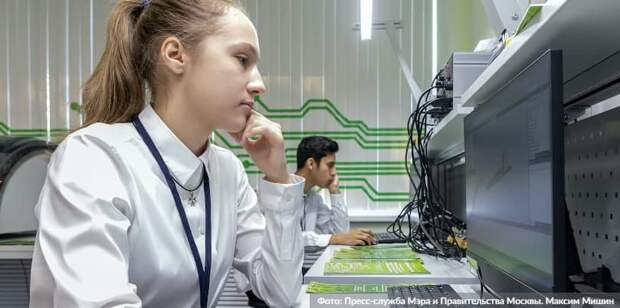 Сергунина: Обучение в детских технопарках Москвы прошли более 280 тыс. школьников. Фото: М. Мишин mos.ru