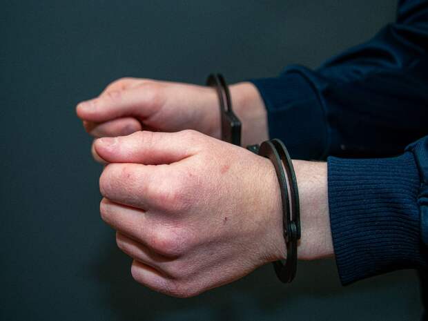 Кузбассовец убил приятеля и оставил его тело в квартире