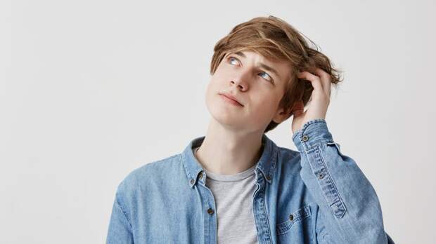 Вредно ли подростку пользоваться дезодорантом? Отвечает дерматолог