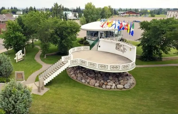 Город Сент-Пол, Канада. Город Сент-Пол, Канада.