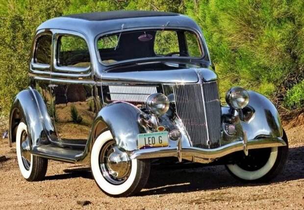 Ford V8 Tudor Deluxe с кузовом из нержавеющей стали