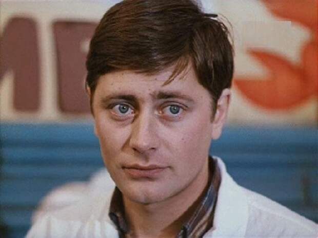 Валентин Смирнитский в фильме "Семь стариков и одна девушка" (1968)