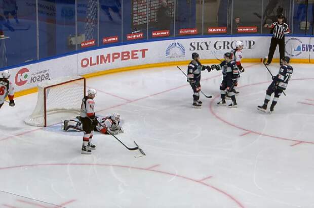 ХК "Тамбов" проиграл одному из лидеров чемпионата