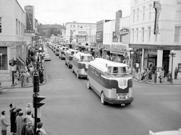 Автобус General Motors «Futurliner» на «Параде прогресса», 1939 год. история, люди, мир, фото