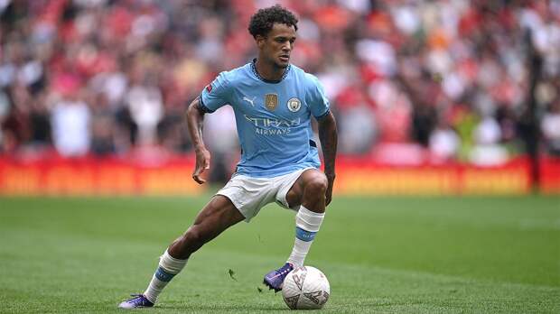 «Манчестер Сити» и «Тоттенхэм» закончили свои матчи АПЛ с одинаковым счетом 0:0