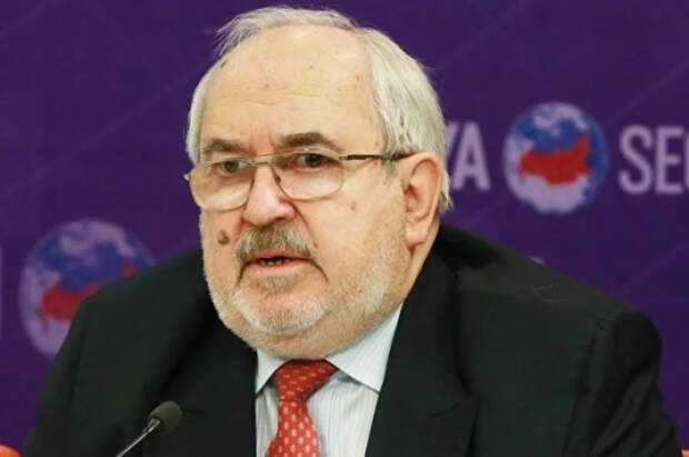 Умер Петр Стегний, бывший посол России в Кувейте, Турции и Израиле