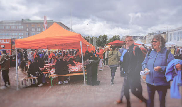 У россиян на границе с Финляндией отбирают бутерброды