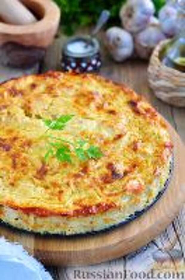Фото к рецепту: Запеканка из кабачков, с курицей и сыром