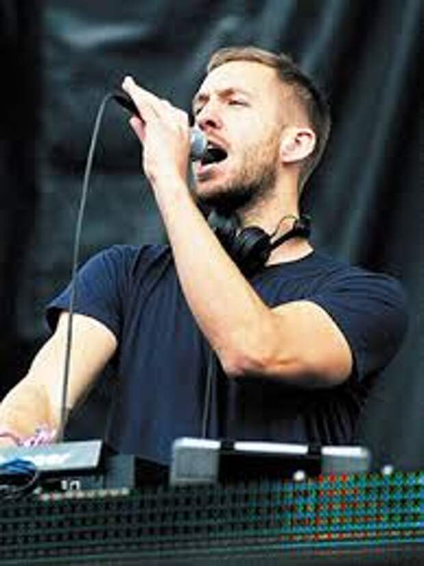 Calvin Harris - Rock in Rio Madrid 2012 - 09.jpg
