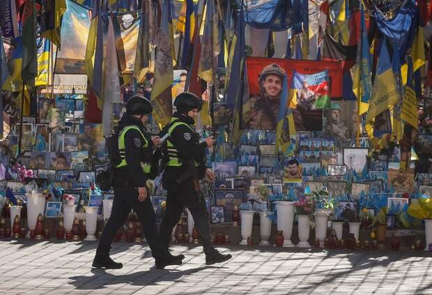 Полицейские начали покидать Киев из-за массовых угроз