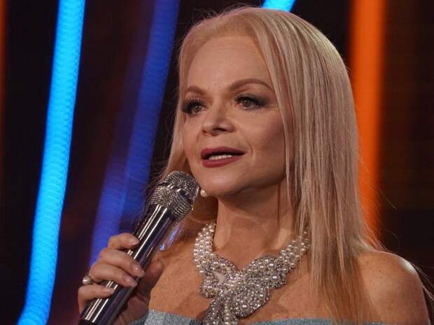 Директор Долиной рассказал, что певица готовит большой концертный тур