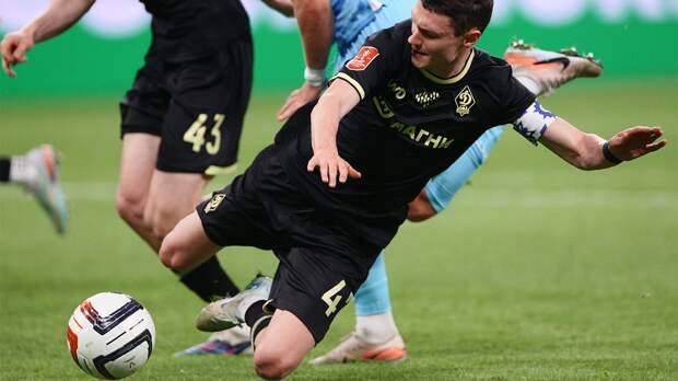 Глушков — об 11-метровом в матче с «Зенитом»: «Пенальти, который объяснениям не поддается»