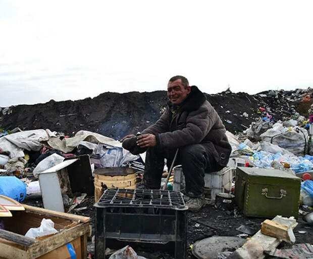 Фото свалки с бомжами