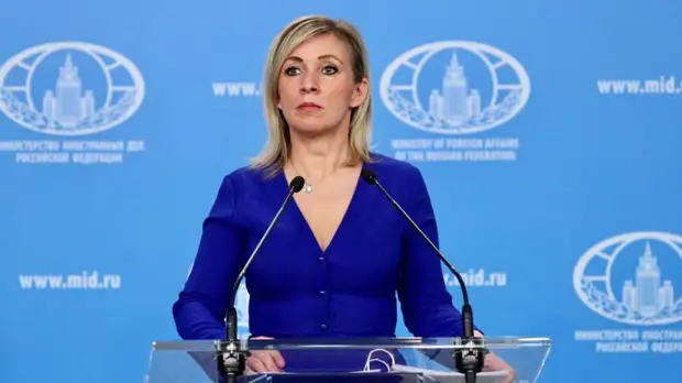 Захарова прокомментировала ситуацию с мигрантами на польской границе