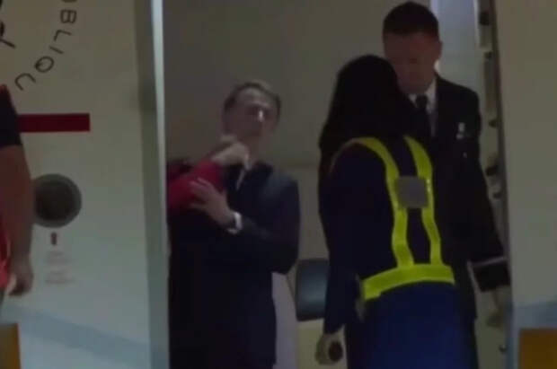 «Нравятся пощёчины»: стало известно, что Эпштейн думал о Макроне